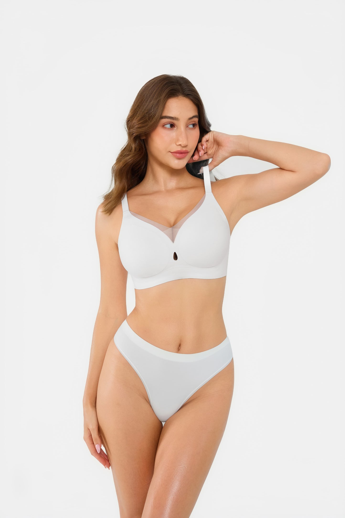 Seamless Breathable Contour Plunge Bra